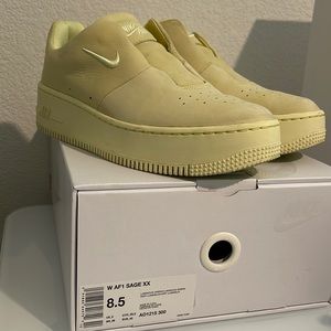 Nike W AF1 SAGE XX - color luminous green - lightly used -